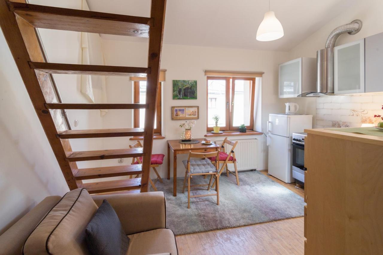 Appartamento Lovers Nest Cracovia Esterno foto
